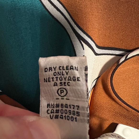 Diane Von Furstenberg Silk Geometric Berit flutter collar tank size 6 - Picture 5 of 8